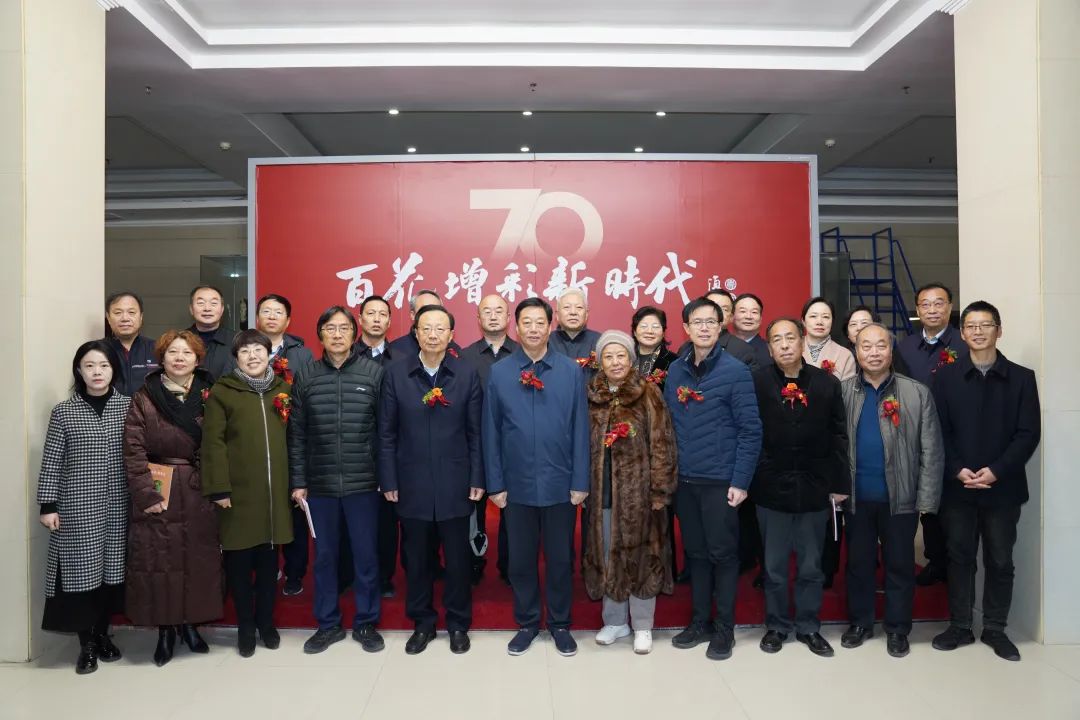 文藝動態(tài) | 百花增彩新時(shí)代——慶祝省文聯(lián)成立70周年文藝作品展開幕